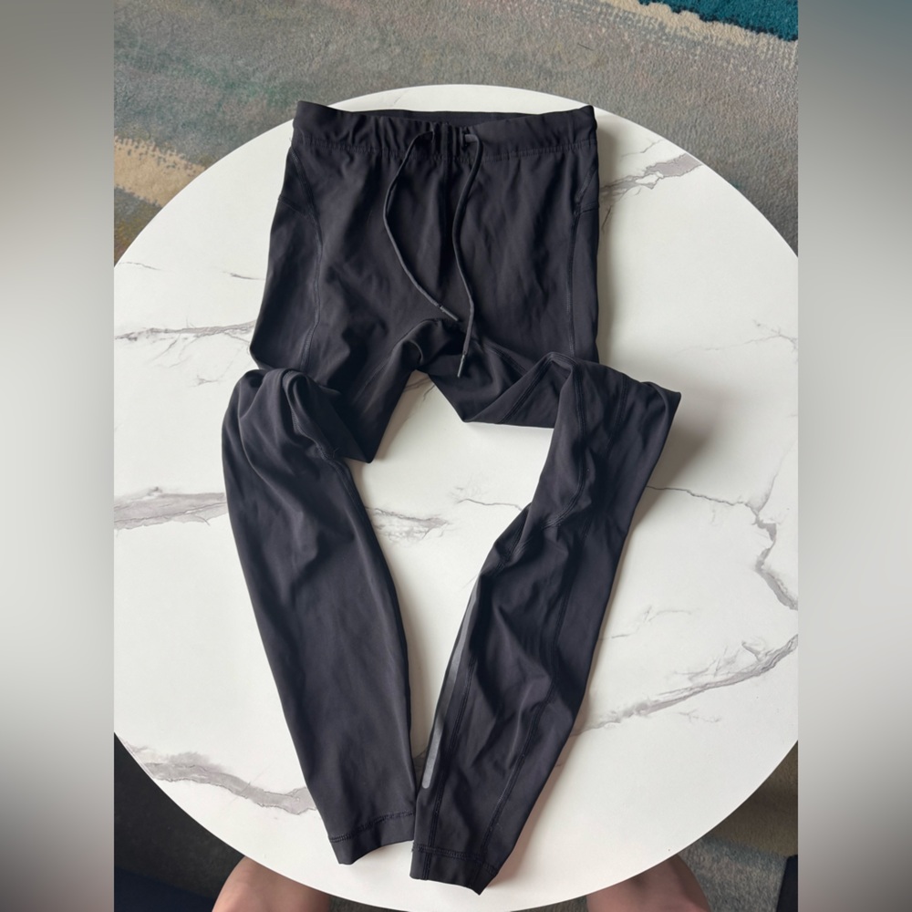 Lululemon Men’s Small Full Length Leggings Black 30’ inseam